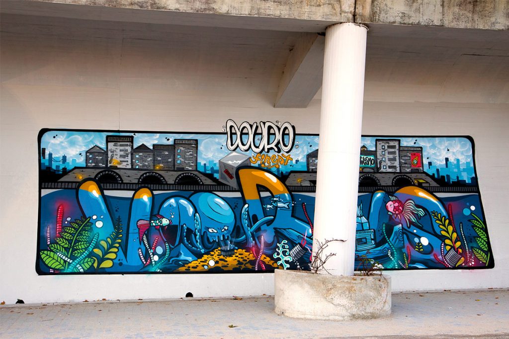 porto street art Mural Colectivo Da Restauração