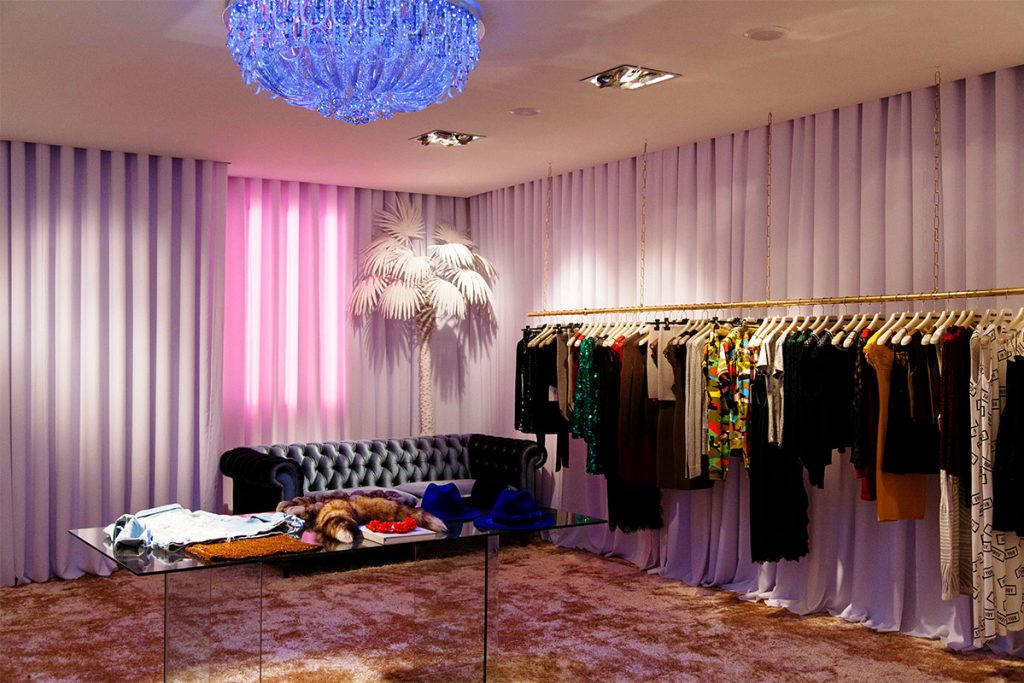 fashion designer stores in porto odmora